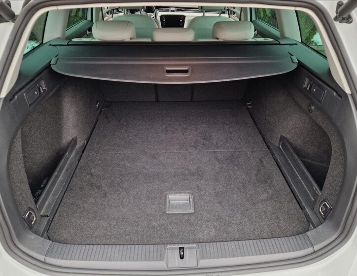 Volkswagen Passat Kombi 2,0 l 110 kw