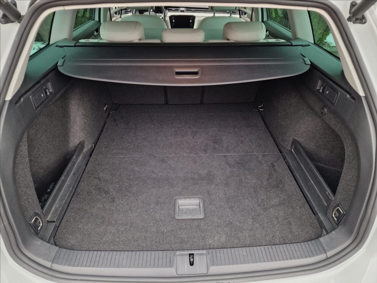 Volkswagen Passat Kombi 2,0 l 110 kw