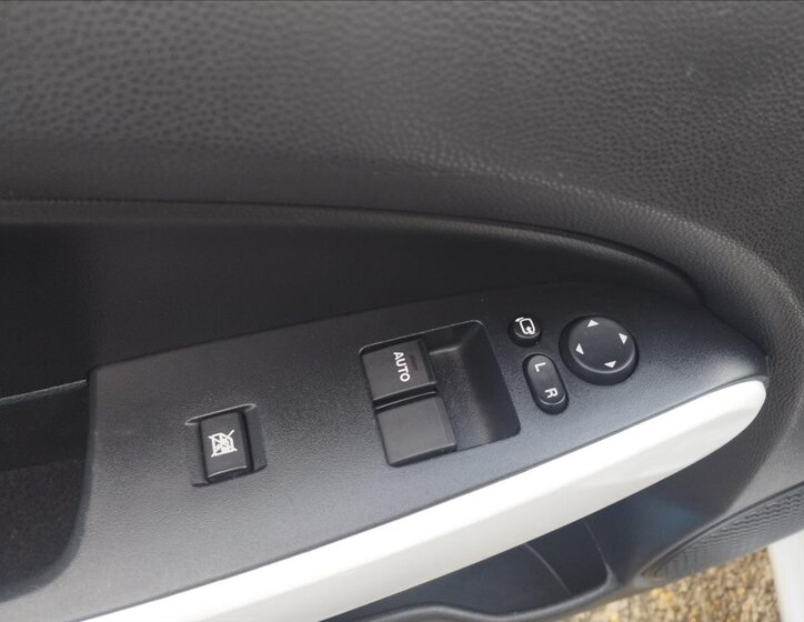 Mazda 2 Hatchback 1,3 l 55 kw