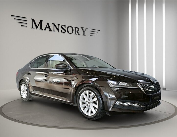 Škoda Superb Sedan / Limuzína 2,0 l 200 kw