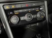 Volkswagen T-Roc SUV / Terénní 1,5 l 110 kw