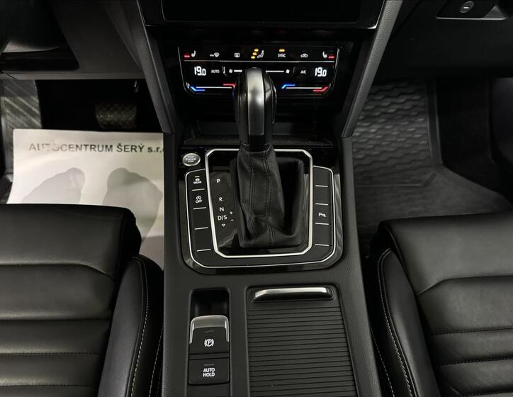 Volkswagen Passat 31