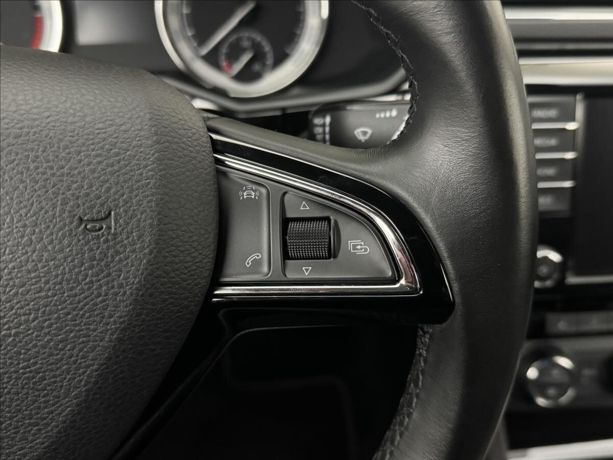 Škoda Superb Kombi 2,0 l 110 kw