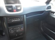 Peugeot 207 Kombi 1,4 l 54 kw