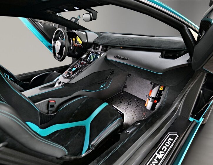 Lamborghini Aventador Kupé 6,5 l 552 kw