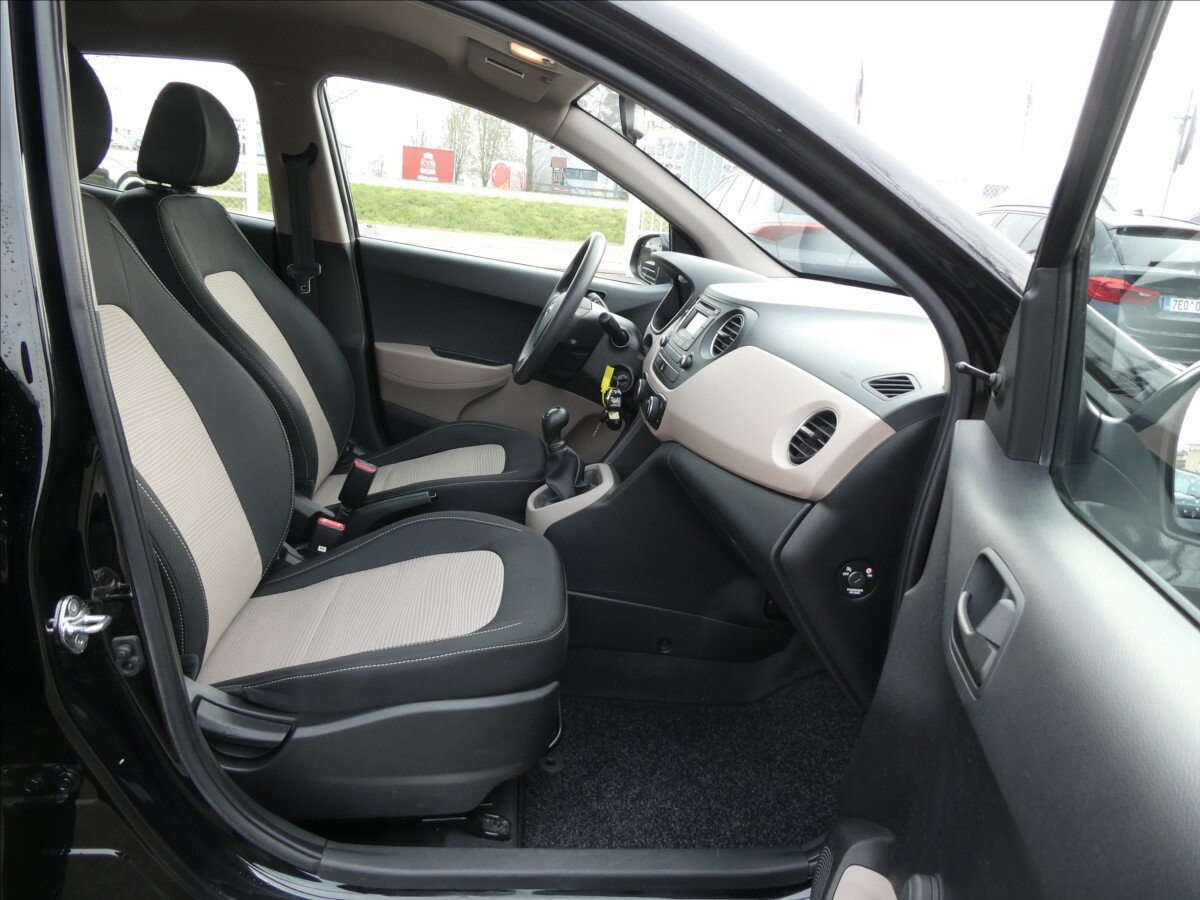 Hyundai i10 Hatchback 998,0 49 kw