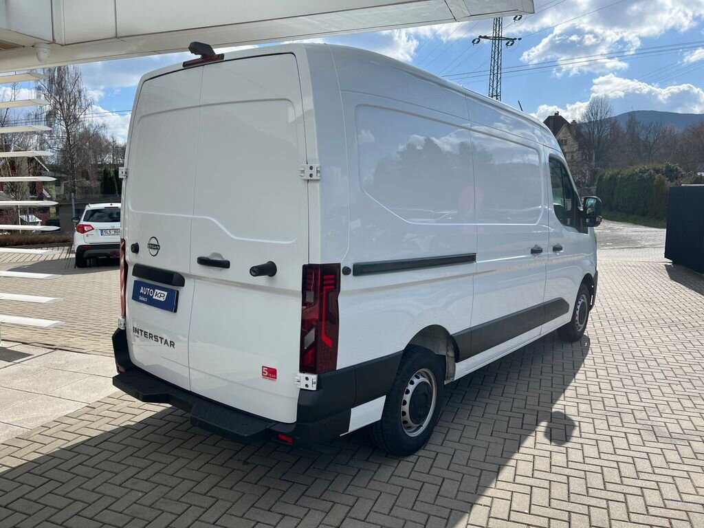 Nissan Interstar Skříň 2,0 l 96 kw