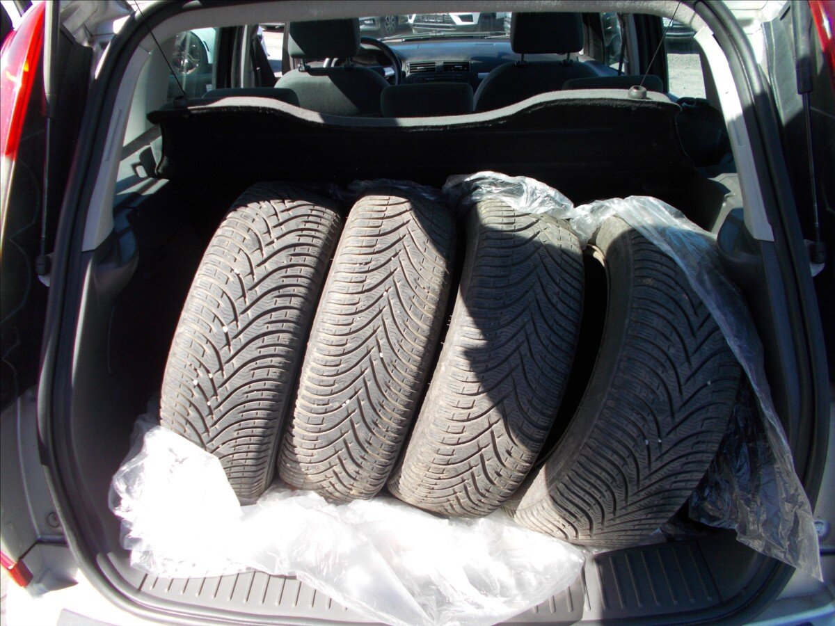 Ford C-MAX MPV 1,6 l 80 kw