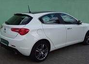 Alfa Romeo Giulietta 6