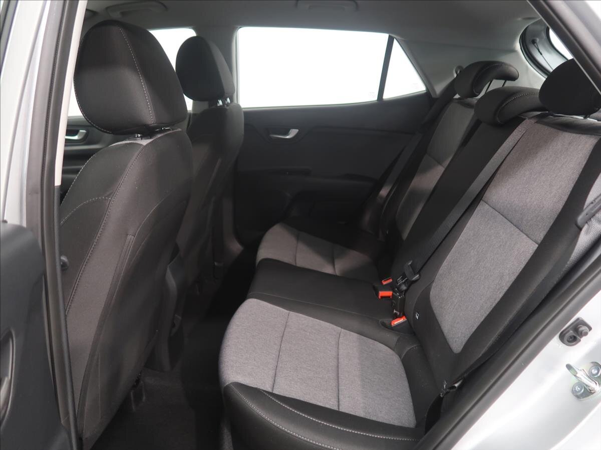 KIA Stonic SUV / Terénní 998,0 74 kw