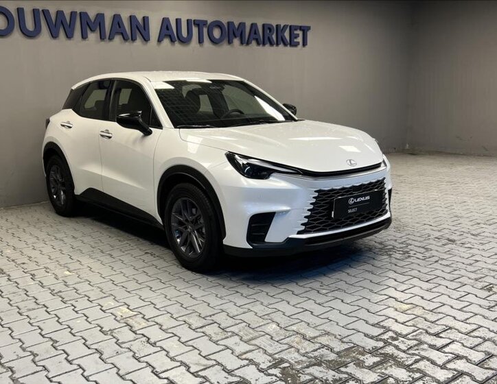 Lexus LBX SUV 1,5 l 100 kw