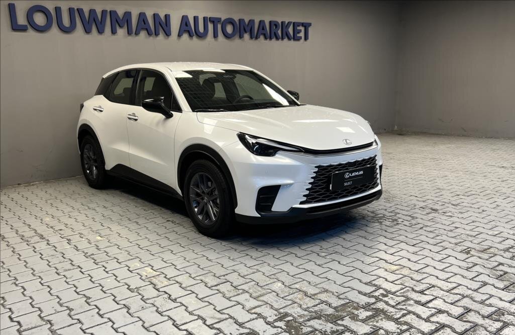 Lexus LBX SUV 1,5 l 100 kw