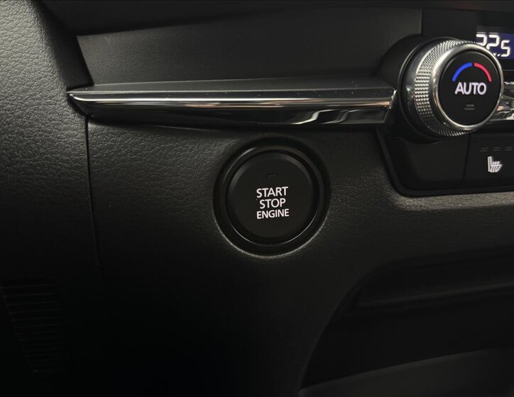 Mazda CX-30 SUV / Terénní 2,0 l 90 kw