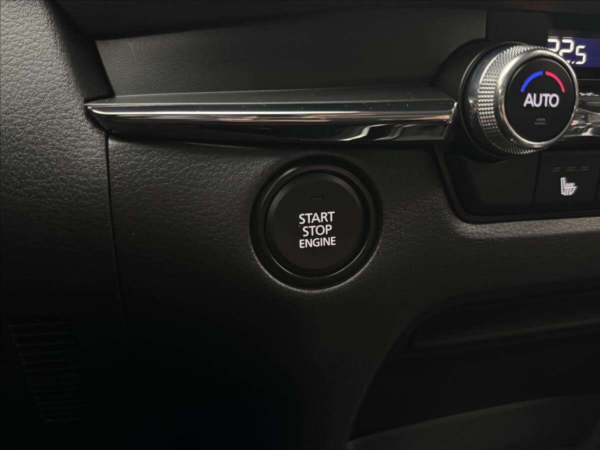 Mazda CX-30 SUV / Terénní 2,0 l 90 kw