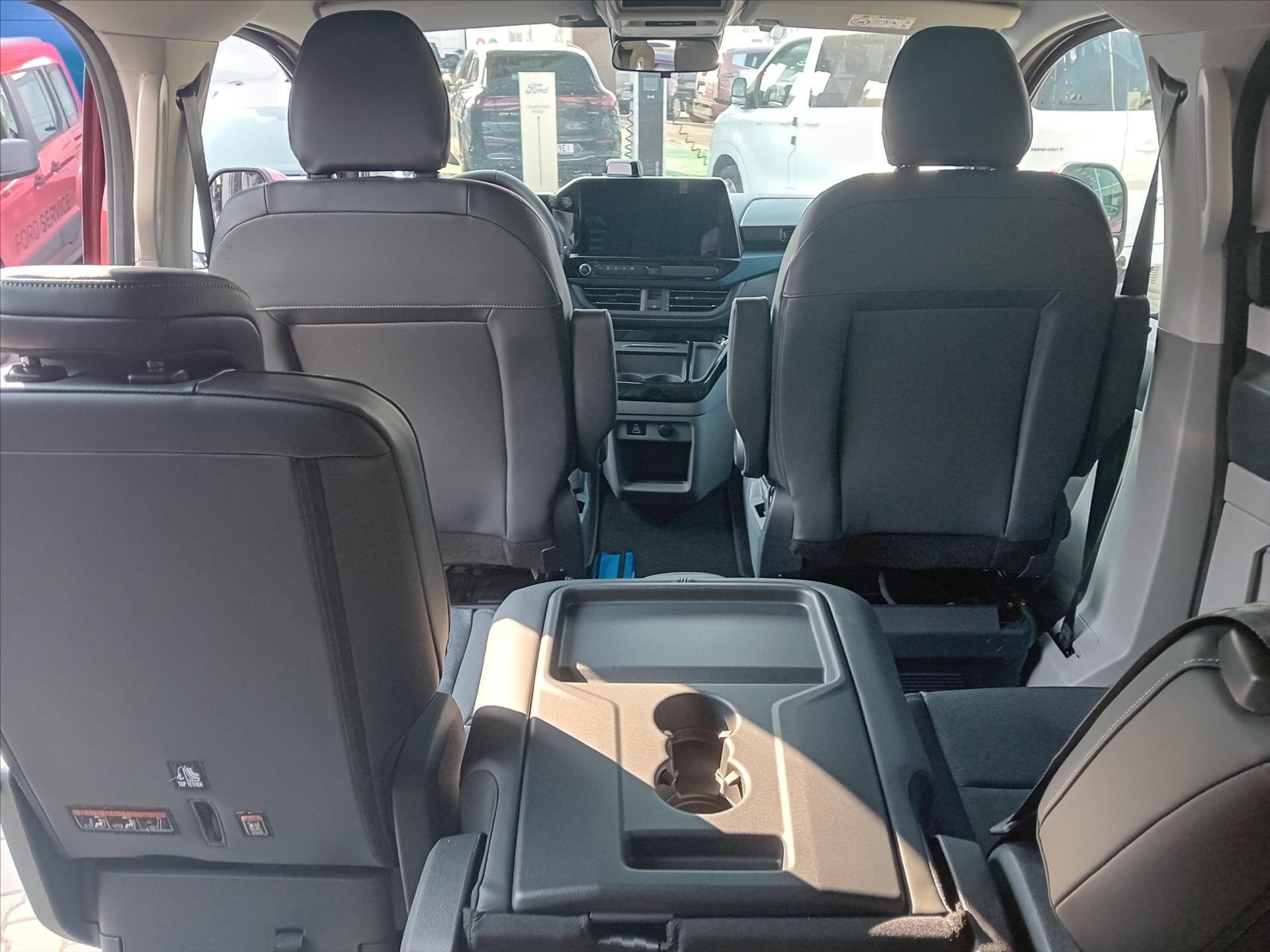 Ford Tourneo Custom Kombi 2,0 l 125 kw