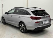 Hyundai i30 Kombi 1,5 l 70 kw