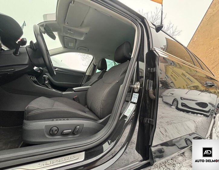 Škoda Superb Kombi 1,4 l 160 kw