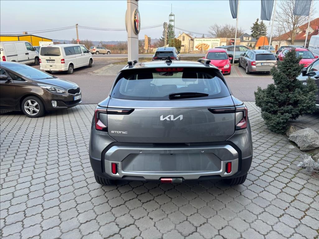 KIA Stonic SUV / Terénní 0,0 0