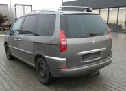 Peugeot 807 4