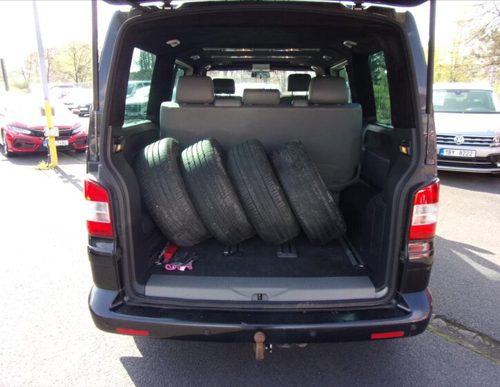 Volkswagen Multivan Ostatní 2,5 l 128 kw