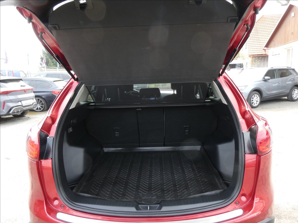 Mazda CX-5 SUV / Terénní 2,0 l 121 kw