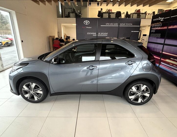 Toyota Aygo Hatchback 1,5 l 85 kw