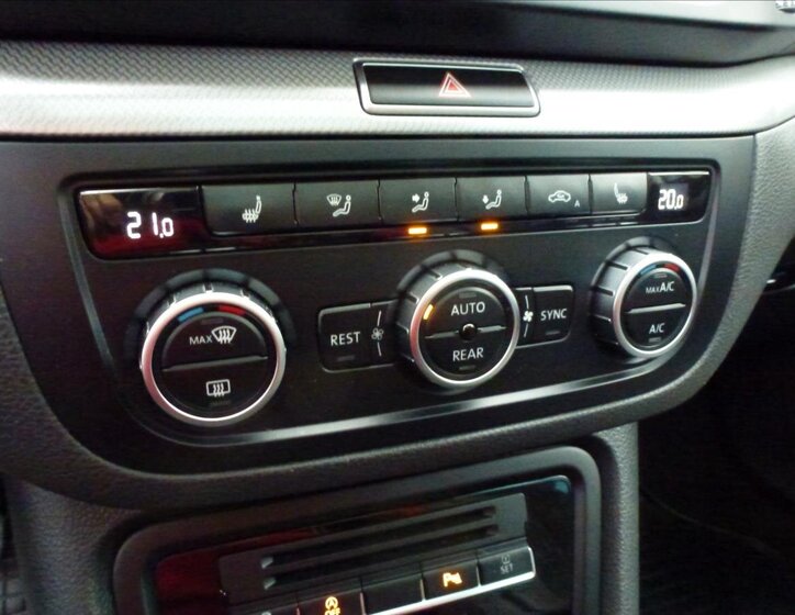 Volkswagen Sharan Kombi 2,0 l 125 kw