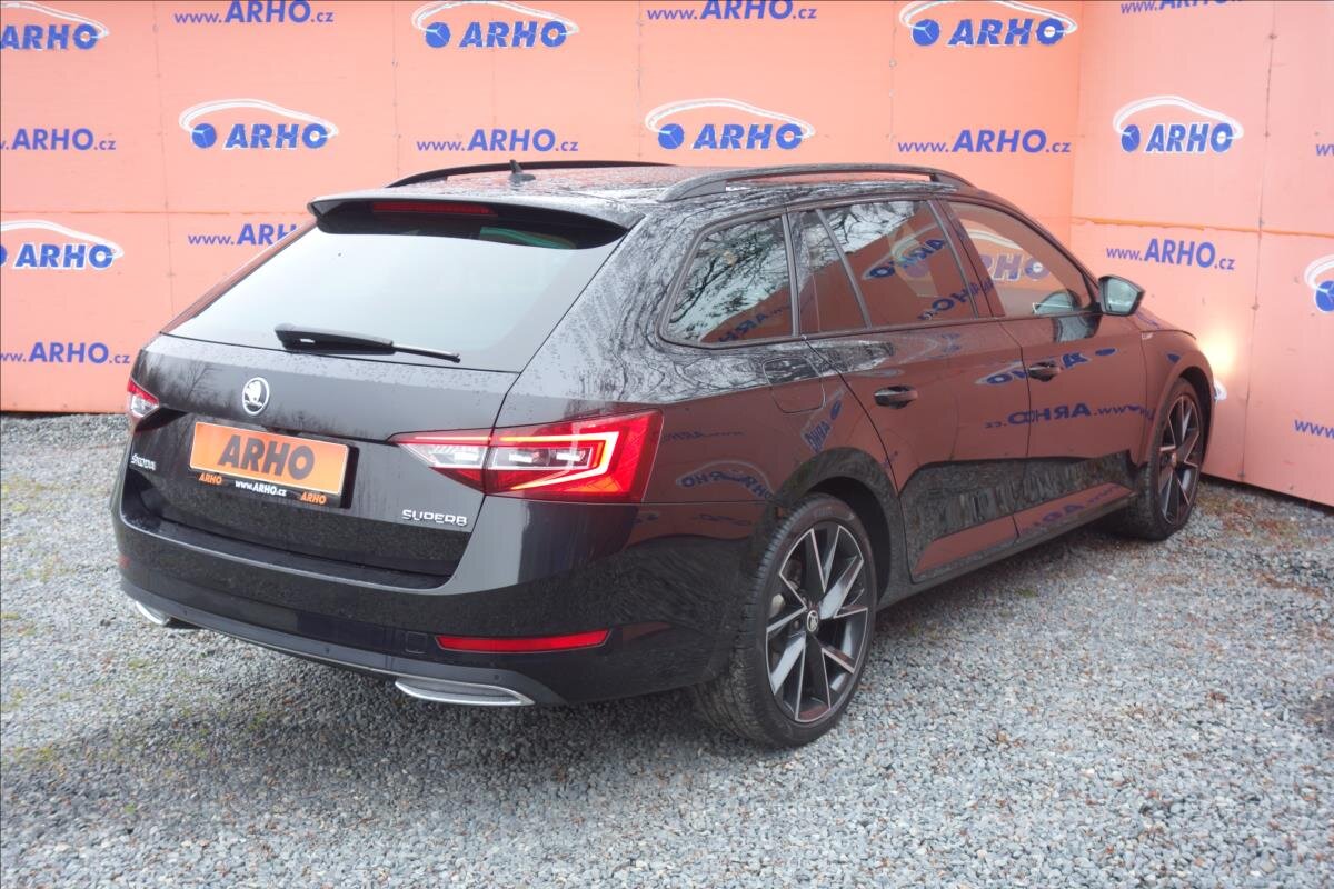 Škoda Superb Kombi 2,0 l 140 kw