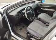 Peugeot 307 Hatchback 1,4 l 55 kw