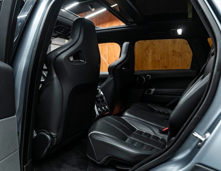 Land Rover Range Rover Sport SUV / Terénní 5,0 l 405 kw