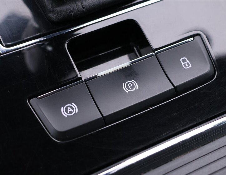 Audi A6 Allroad Kombi 3,0 l 200 kw