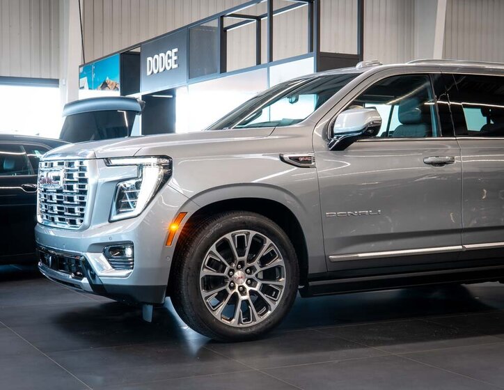 GMC Yukon SUV 6,2 l 313 kw