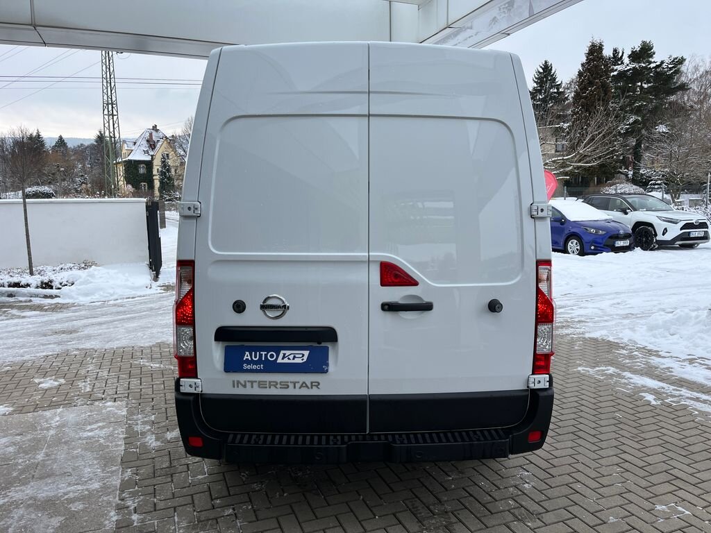 Nissan Interstar Skříň 2,3 l 100 kw