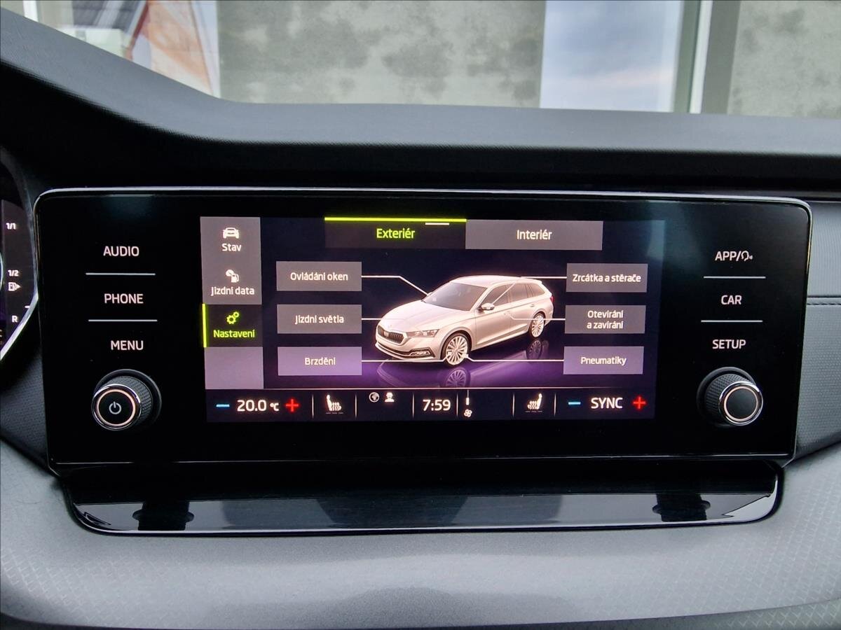 Škoda Octavia Kombi 2,0 l 85 kw