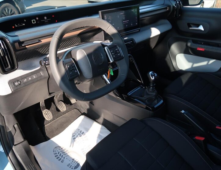 Citroën C3 Aircross SUV / Terénní 1,2 l 74 kw