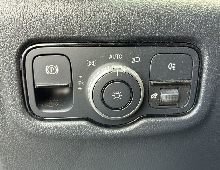 Mercedes-Benz Vito Kombi 2,0 l 120 kw