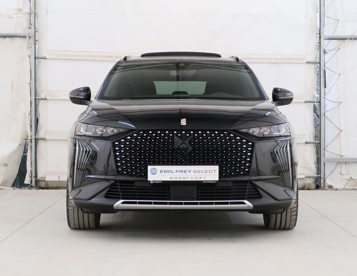 DS Automobiles DS7 Crossback SUV / Terénní 1,6 l 147 kw