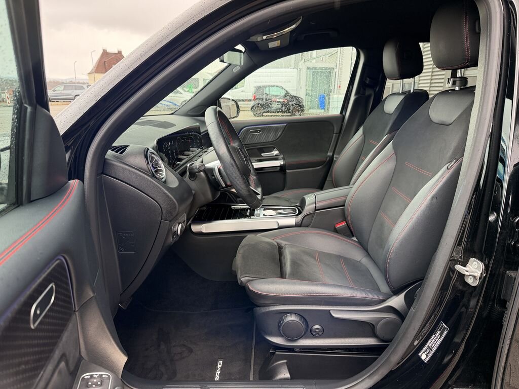 Mercedes-Benz GLB SUV / Terénní 2,0 l 110 kw