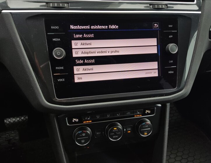 Volkswagen Tiguan SUV / Terénní 2,0 l 140 kw