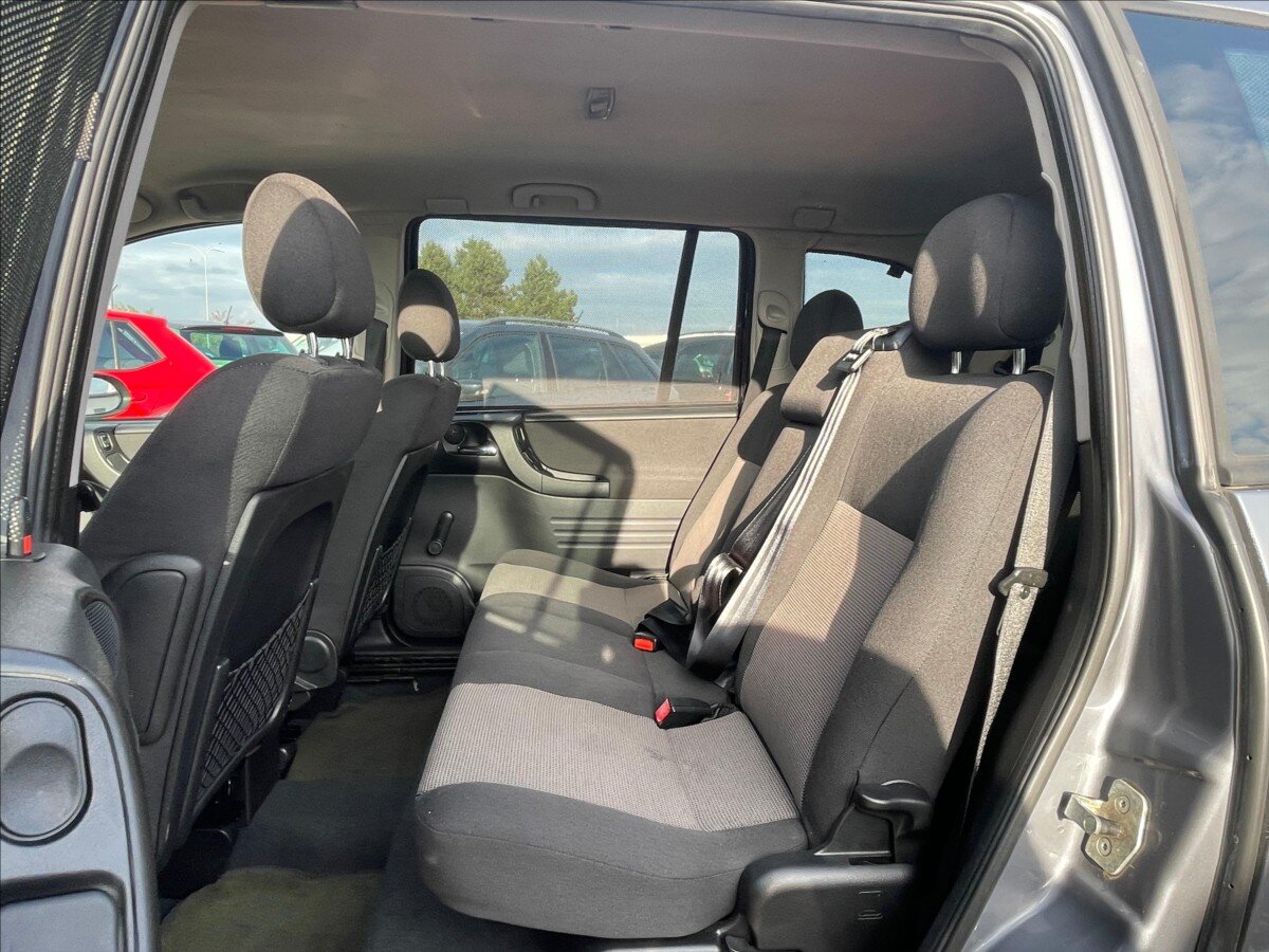 Opel Zafira MPV 1,6 l 74 kw