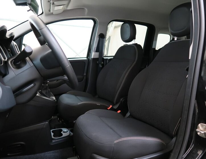 Fiat Panda Hatchback 999,0 52 kw