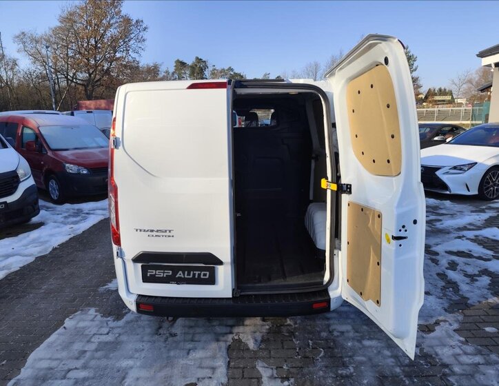 Ford Transit Custom Kombi 2,0 l 96 kw