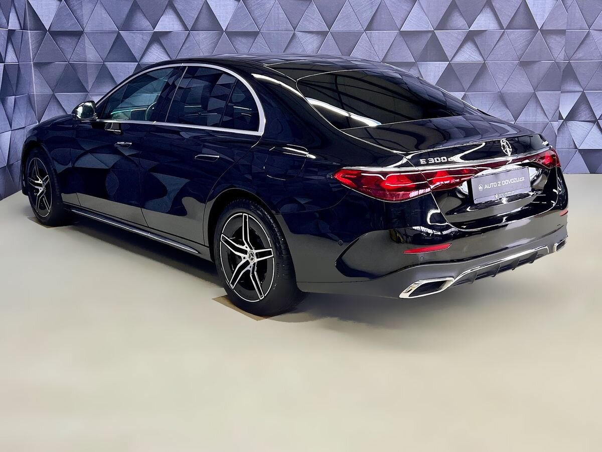 Mercedes-Benz Třídy E Sedan / Limuzína 2,0 l 240 kw