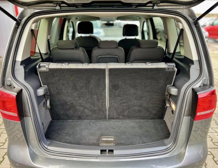 Volkswagen Touran 15