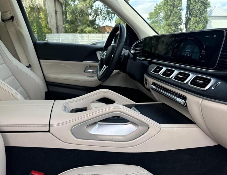 Mercedes-Benz GLE 13