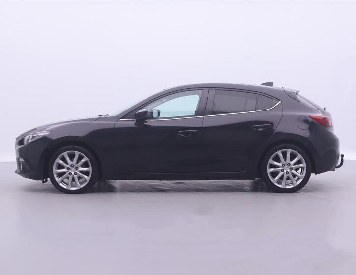 Mazda 3 4