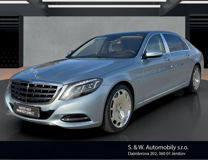 Mercedes-Benz Třídy S Sedan / Limuzína 6,0 l 390 kw