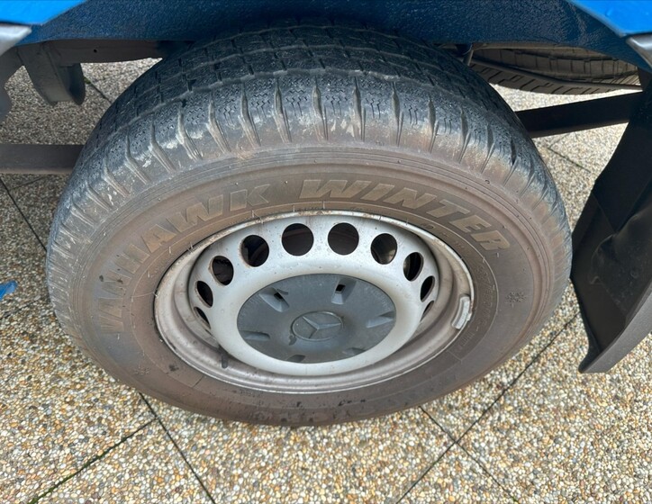 Mercedes-Benz Sprinter 27