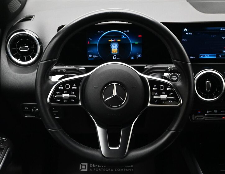 Mercedes-Benz GLB SUV 2,0 l 140 kw