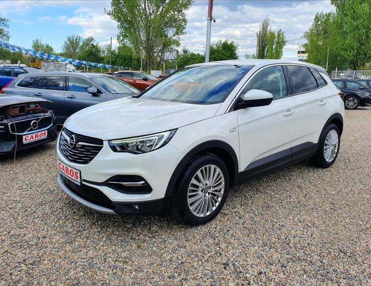 Opel Grandland X 1